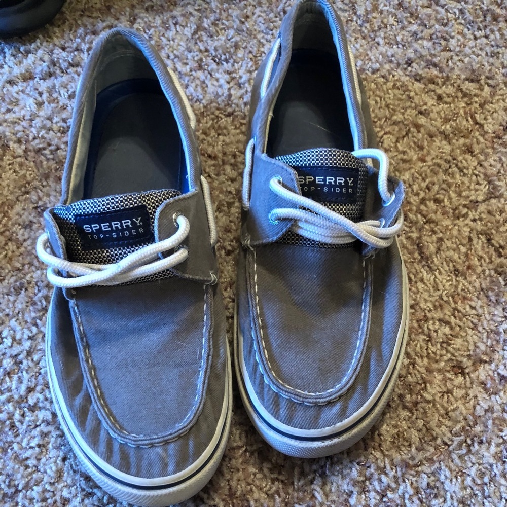 Men’s Sperry boat shoe